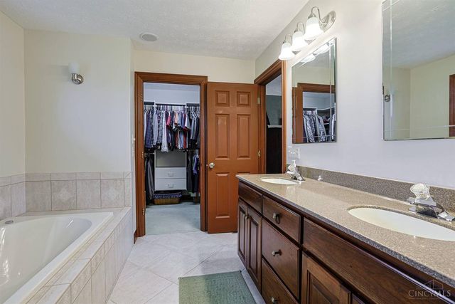 751 Rosecrest Road, Tipp City, OH 45371