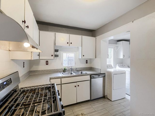 11916 W 13th Ave, Lakewood, CO 80401