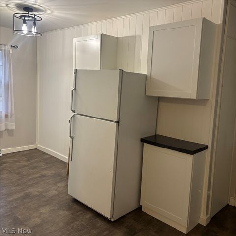 122 5th Street SW, New Philadelphia, OH 44663