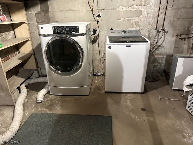 122 5th Street SW, New Philadelphia, OH 44663