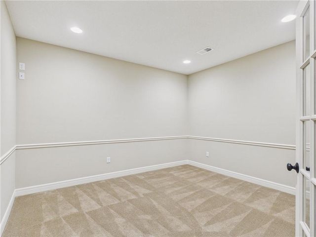 11844 S Hallet Street, Olathe, KS 66062