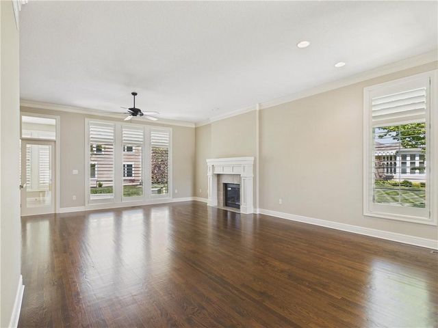 11844 S Hallet Street, Olathe, KS 66062