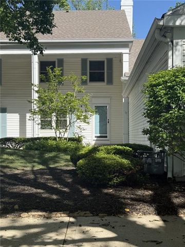 11844 S Hallet Street, Olathe, KS 66062