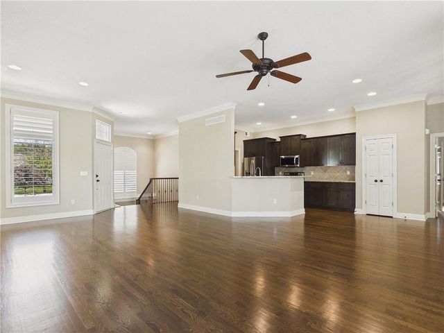 11844 S Hallet Street, Olathe, KS 66062