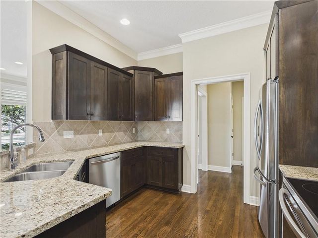 11844 S Hallet Street, Olathe, KS 66062