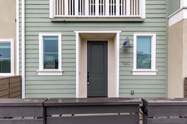 1120 Sea Glass Way, Oceanside, CA 92054