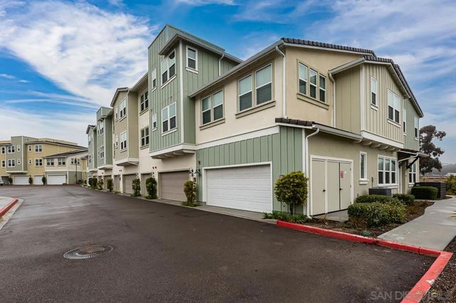 1120 Sea Glass Way, Oceanside, CA 92054