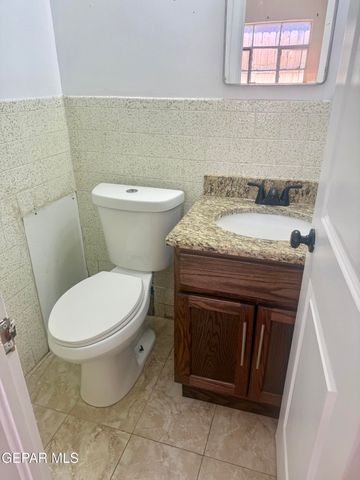 501 EDUARDO Street, Anthony, TX 79821