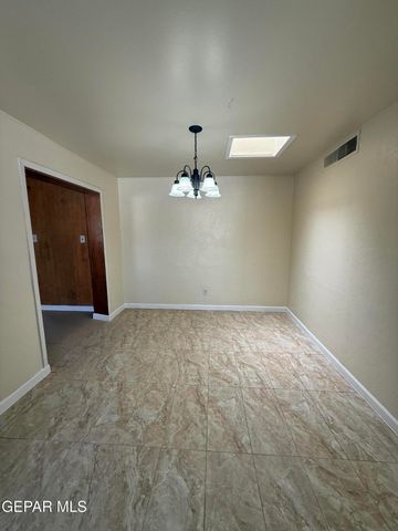 501 EDUARDO Street, Anthony, TX 79821