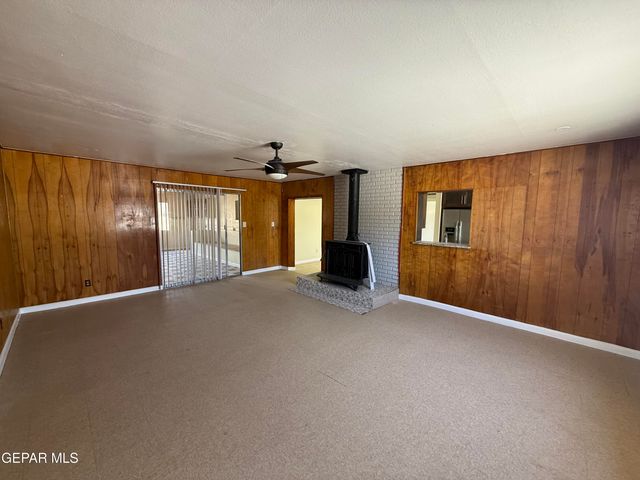 501 EDUARDO Street, Anthony, TX 79821