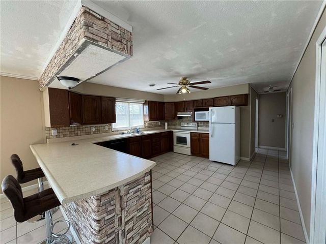 27068 KATYDID Road, Maryville, MO 64468