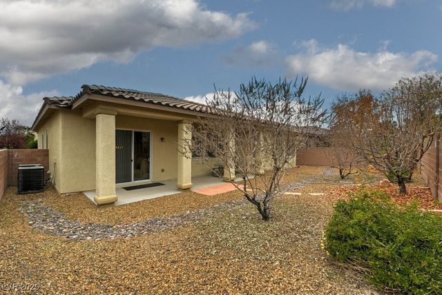 4725 South Santa Fiora Street, Pahrump, NV 89061