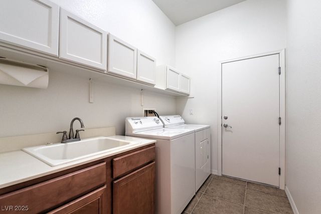 4725 South Santa Fiora Street, Pahrump, NV 89061