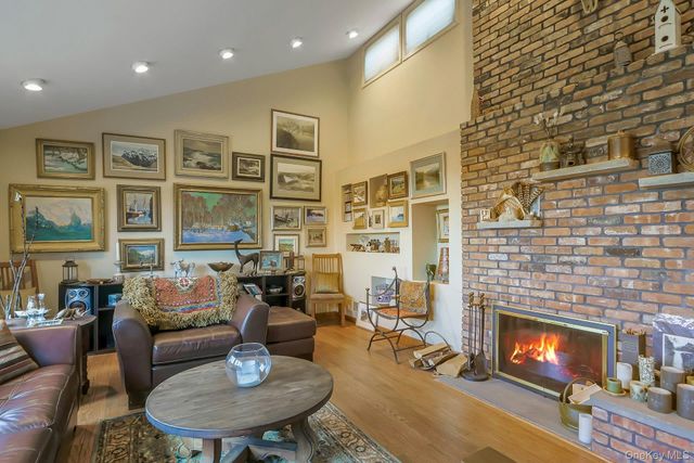 837 Sherry Drive, Valley Cottage, NY 10989