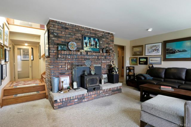 837 Sherry Drive, Valley Cottage, NY 10989