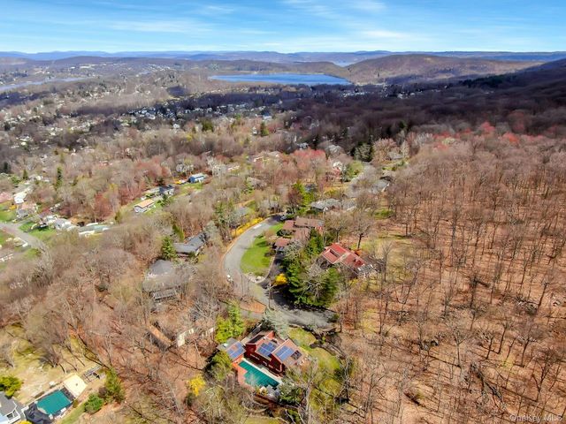 837 Sherry Drive, Valley Cottage, NY 10989