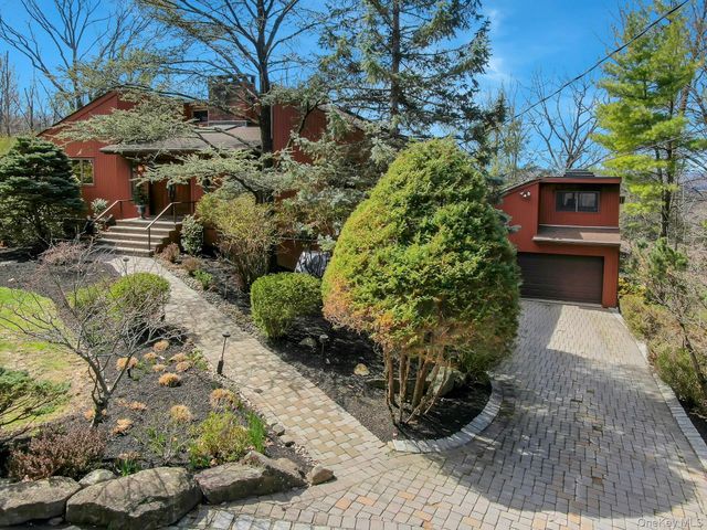 837 Sherry Drive, Valley Cottage, NY 10989
