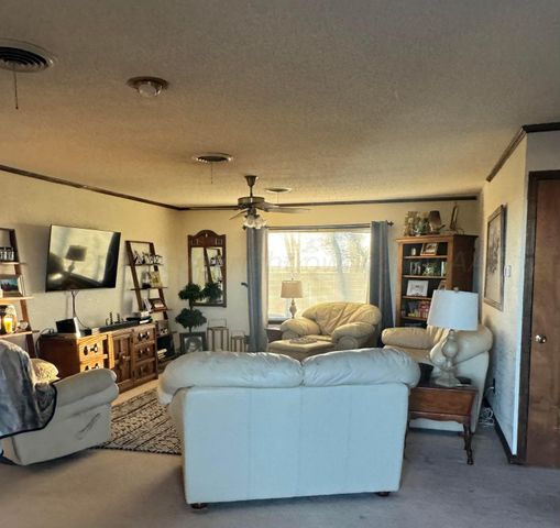 14550 Old Darrouzett Highway, Booker, TX 79005