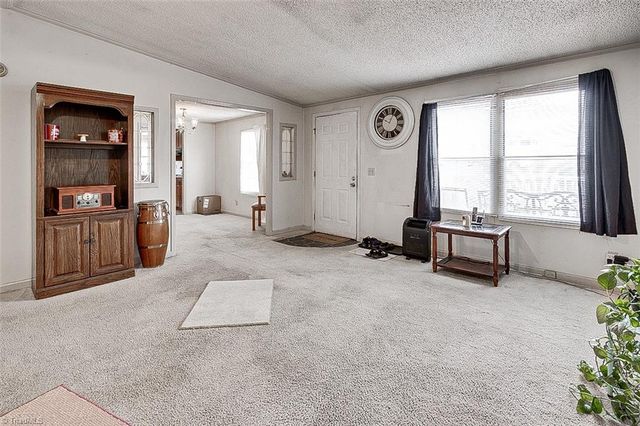 5333 Greywood Drive, Greensboro, NC 27406