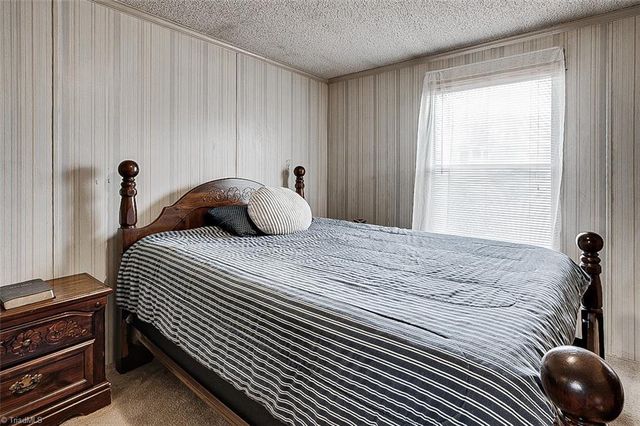 5333 Greywood Drive, Greensboro, NC 27406