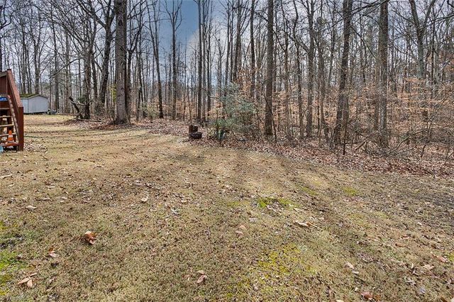 5333 Greywood Drive, Greensboro, NC 27406