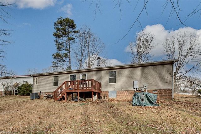 5333 Greywood Drive, Greensboro, NC 27406