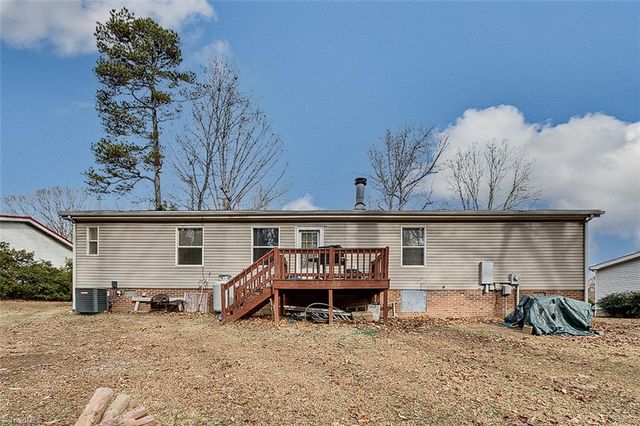 5333 Greywood Drive, Greensboro, NC 27406