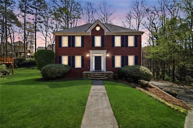 4034 Song Thrush Court NE, Roswell, GA 30075