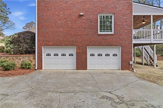 4034 Song Thrush Court NE, Roswell, GA 30075