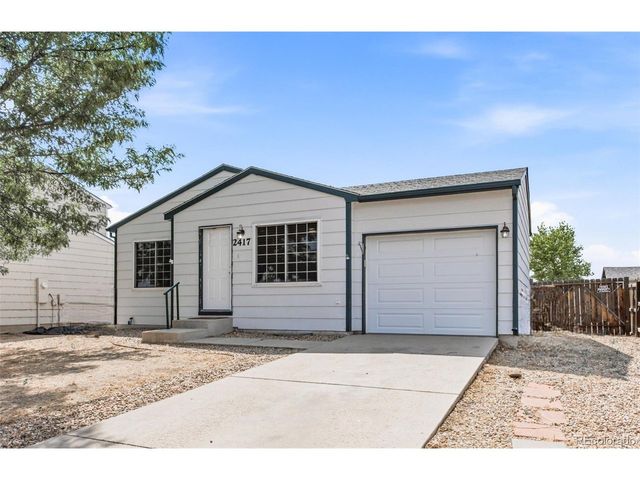 2417 Bearwood Ave, Greeley, CO 80631