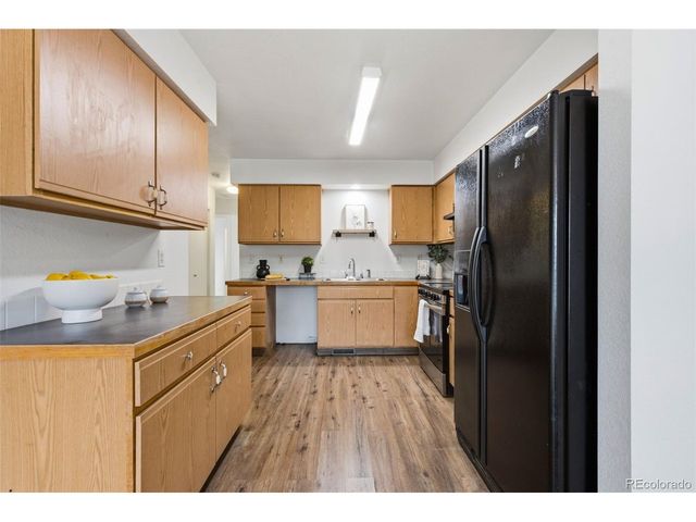 2417 Bearwood Ave, Greeley, CO 80631