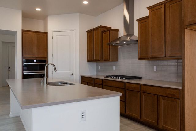 6925 Archer Road NE, Rio Rancho, NM 87144