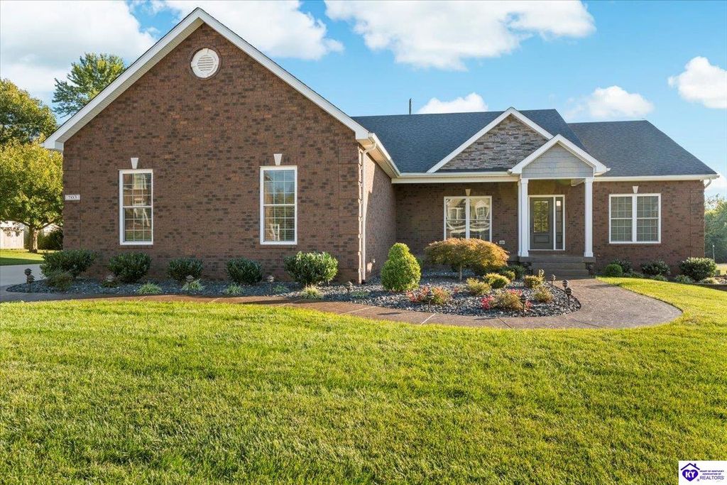 703 Freeman Lake Road, Elizabethtown, KY 42701