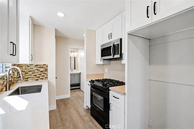1124 Coronel Street, San Fernando, CA 91340