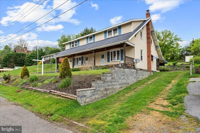 132 WASHINGTON ST, Hancock, MD 21750