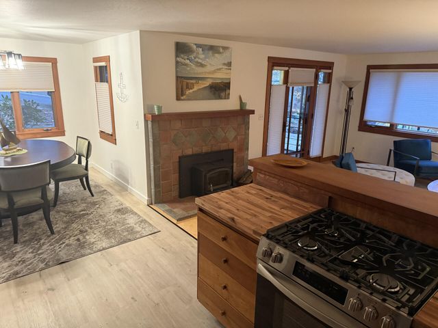 802 Beach Street, Ashland, OR 97520