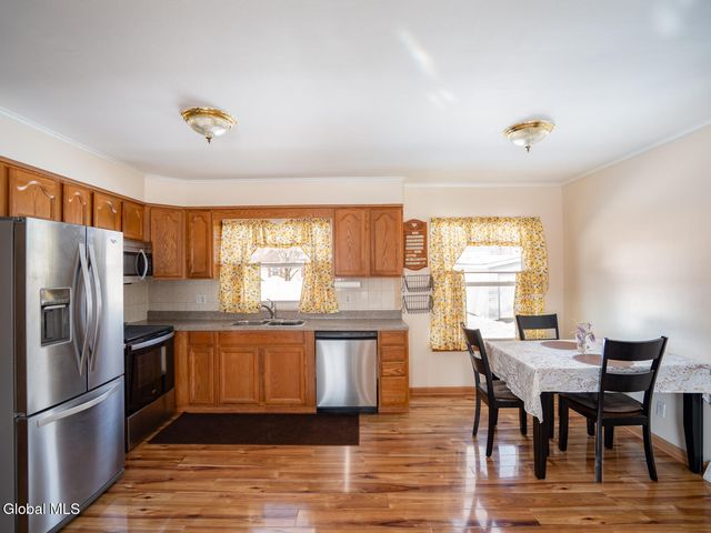 16 Royal Road, Stockport, NY 12173