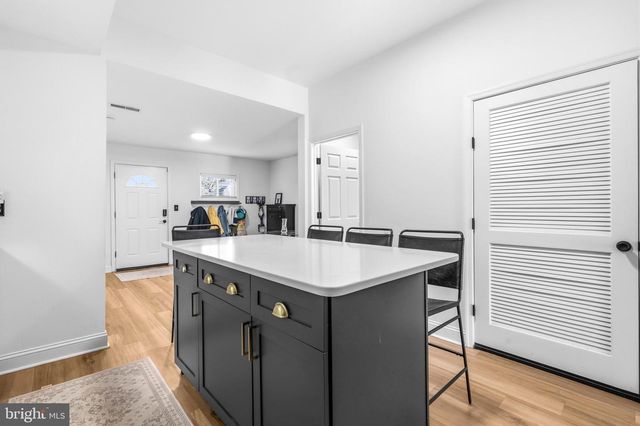 3009 8TH ST SE, Washington, DC 20032
