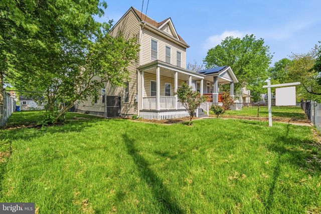 3009 8TH ST SE, Washington, DC 20032