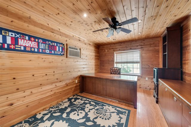 1704 Teasley Lane, Denton, TX 76205