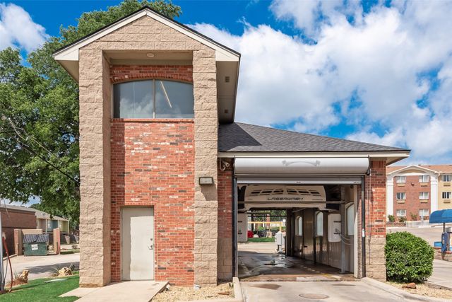1704 Teasley Lane, Denton, TX 76205
