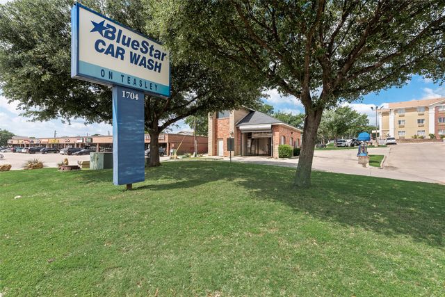 1704 Teasley Lane, Denton, TX 76205