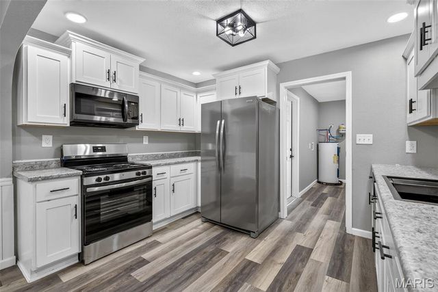 1206 N Washington Street, Farmington, MO 63640