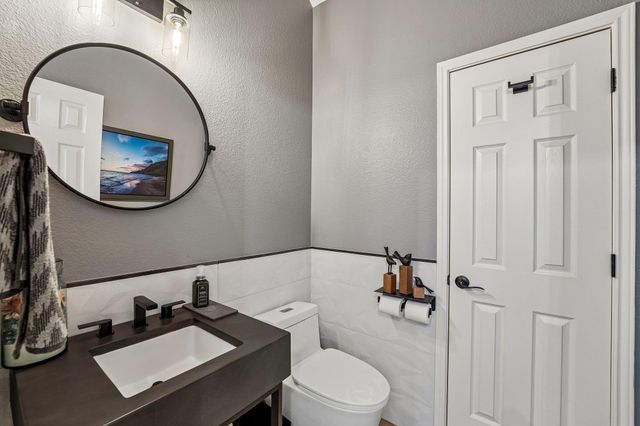 1109 Rowley DR, Cedar Park, TX 78613