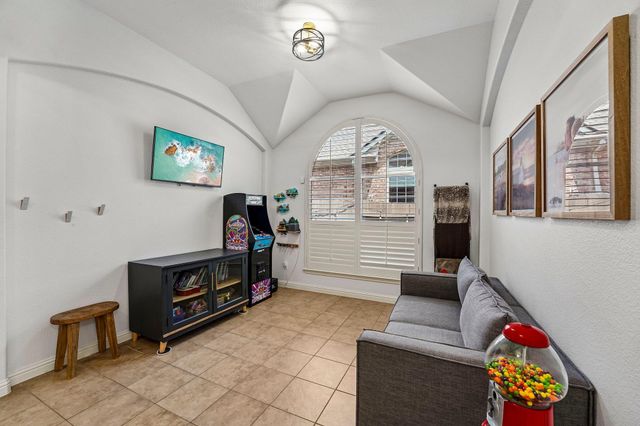 1109 Rowley DR, Cedar Park, TX 78613