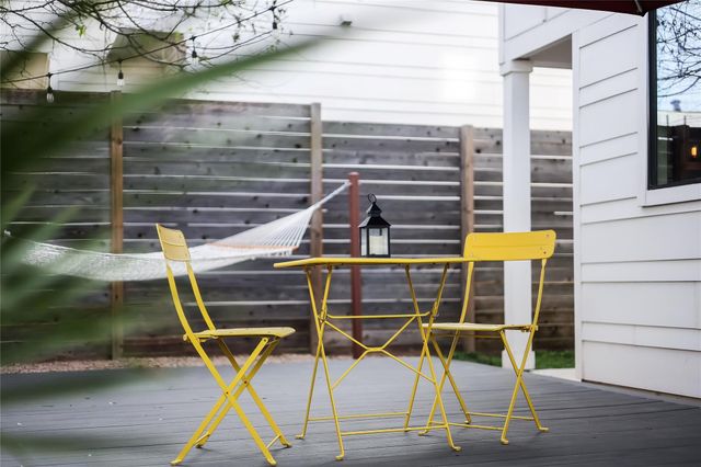 1208 Walnut Ave 2, Austin, TX 78702