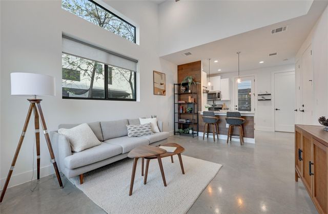 1208 Walnut Ave 2, Austin, TX 78702