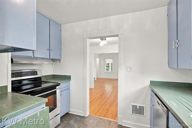1427 Humphrey Avenue, Birmingham, MI 48009