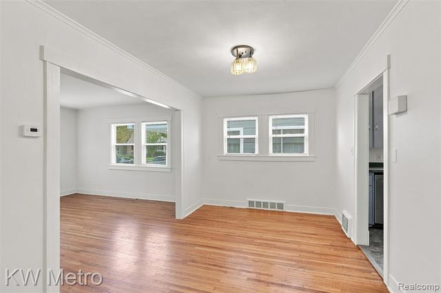 1427 Humphrey Avenue, Birmingham, MI 48009