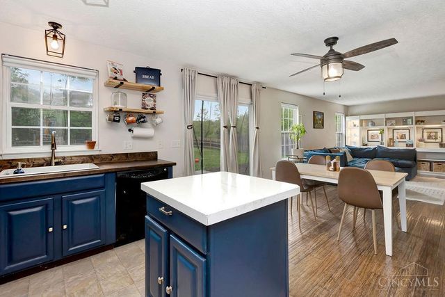 302 Deer Creek Drive, Pierce Twp, OH 45102